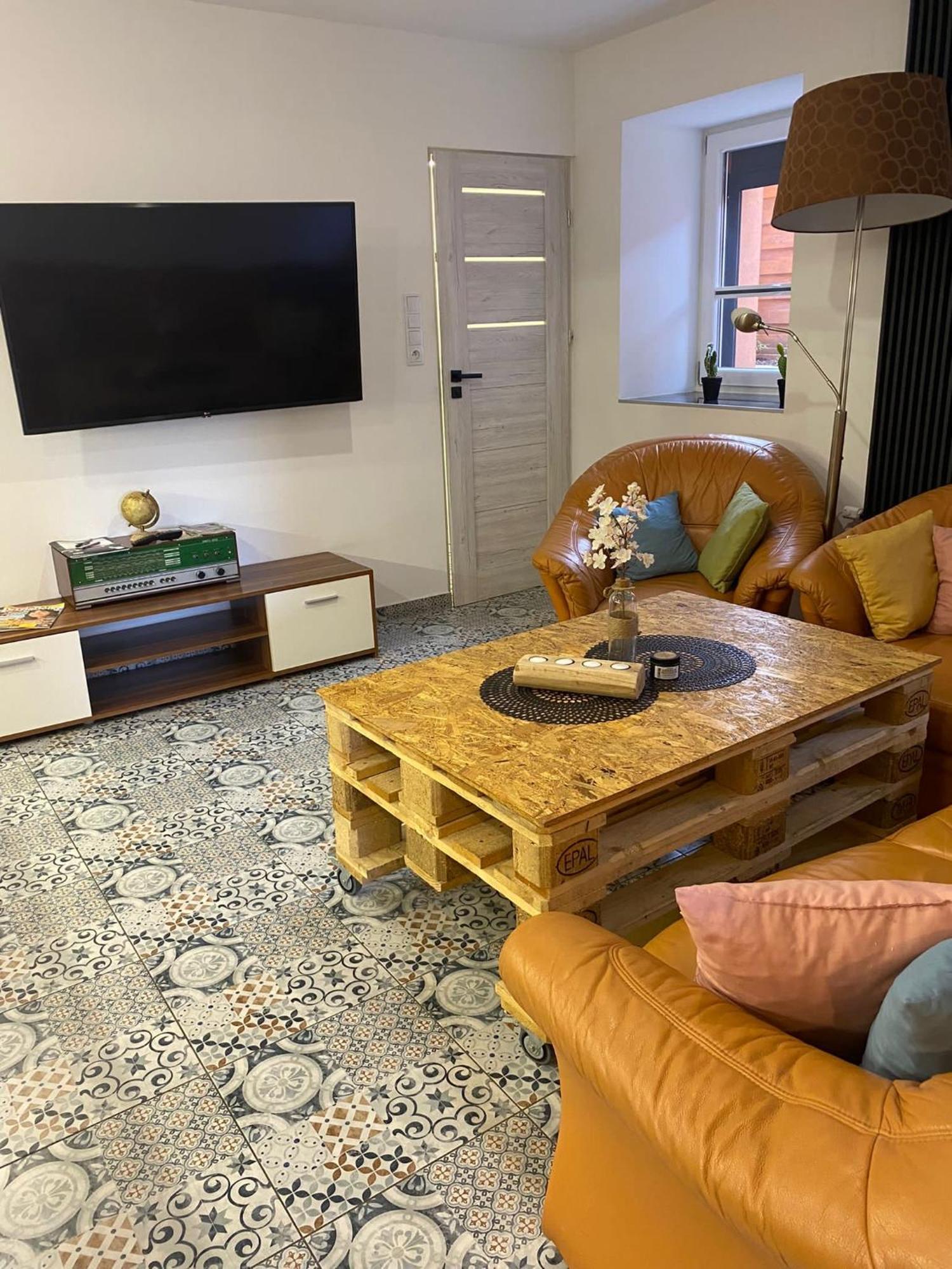 Apartamento Blisko Teatru 2 Wałbrzych Exterior foto